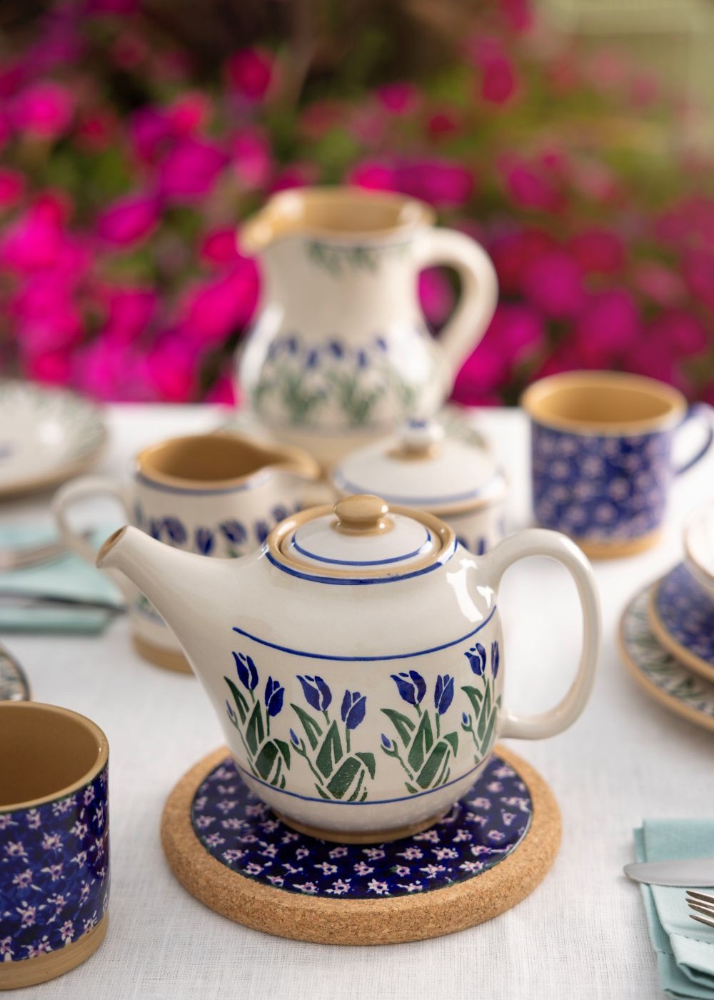 Nicholas Mosse Pottery ボウル チューリップ柄 Nicholas Mosse Handcrafted Irish Table and Giftware Pottery