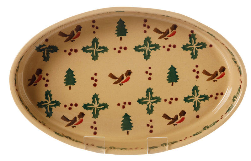 Medium Oval Oven Winter Robin Top View