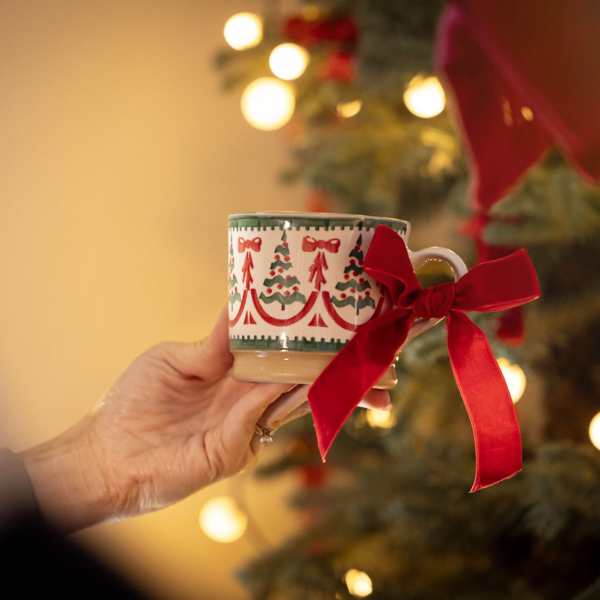 Large Mug |Red Ribbons