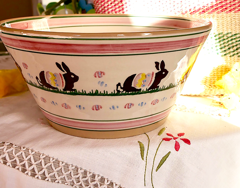 Large Angled Easter Bunny Bowl Nicholas Mosse Pottery handcrafted spongeware Ireland
