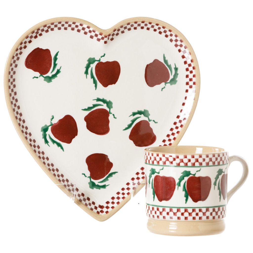 Medium Heart Plate and Small Mug Apple | NicholasMosse.com